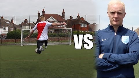 DEADLIEST STRIKER ON YOUTUBE vs THEO BAKER