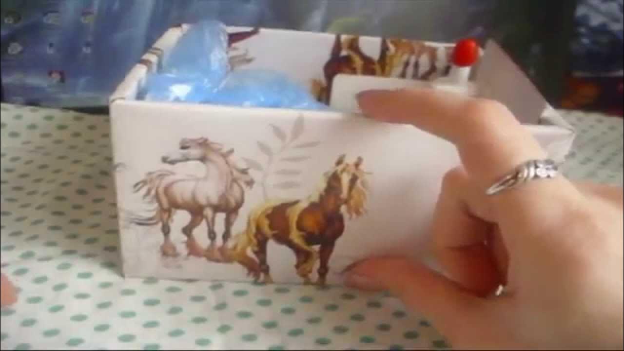 Как вышивать на пяльцах двумя руками - YouTube