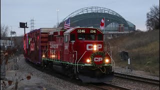 Chasing First CPKC Holiday Train Through Wisconsin - 4K 60FPS