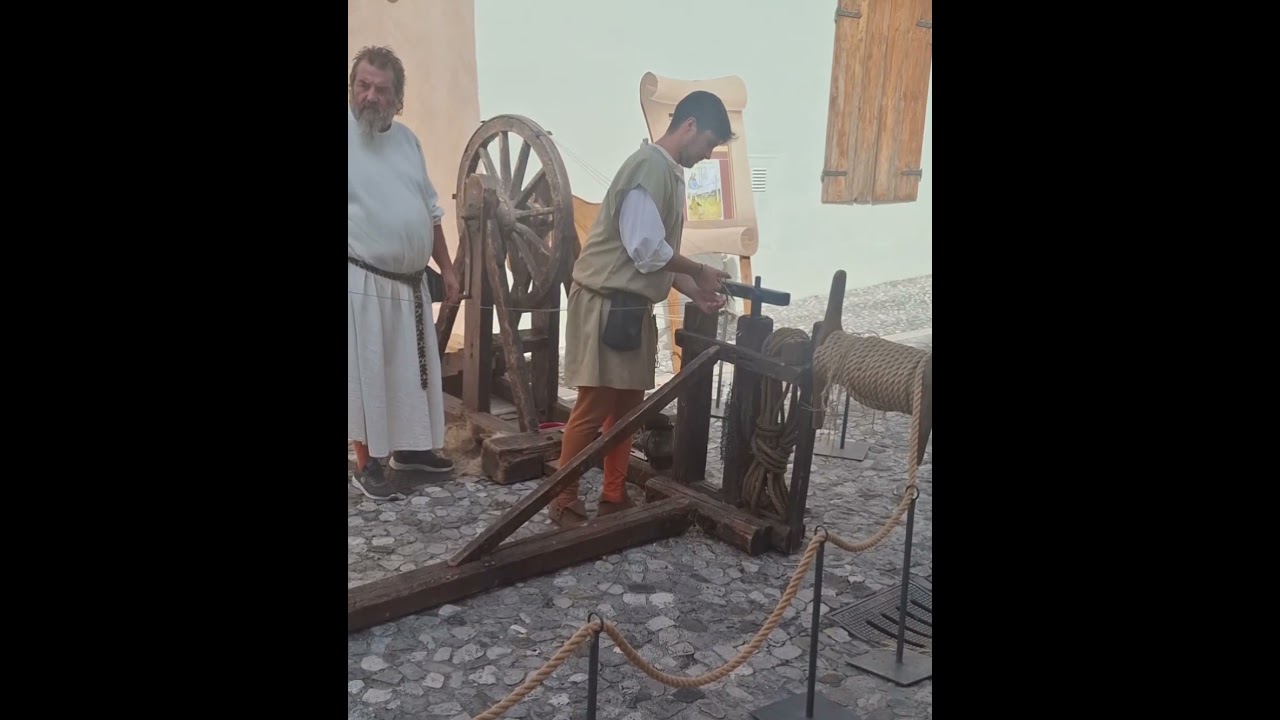Making ropes in the Middle Ages