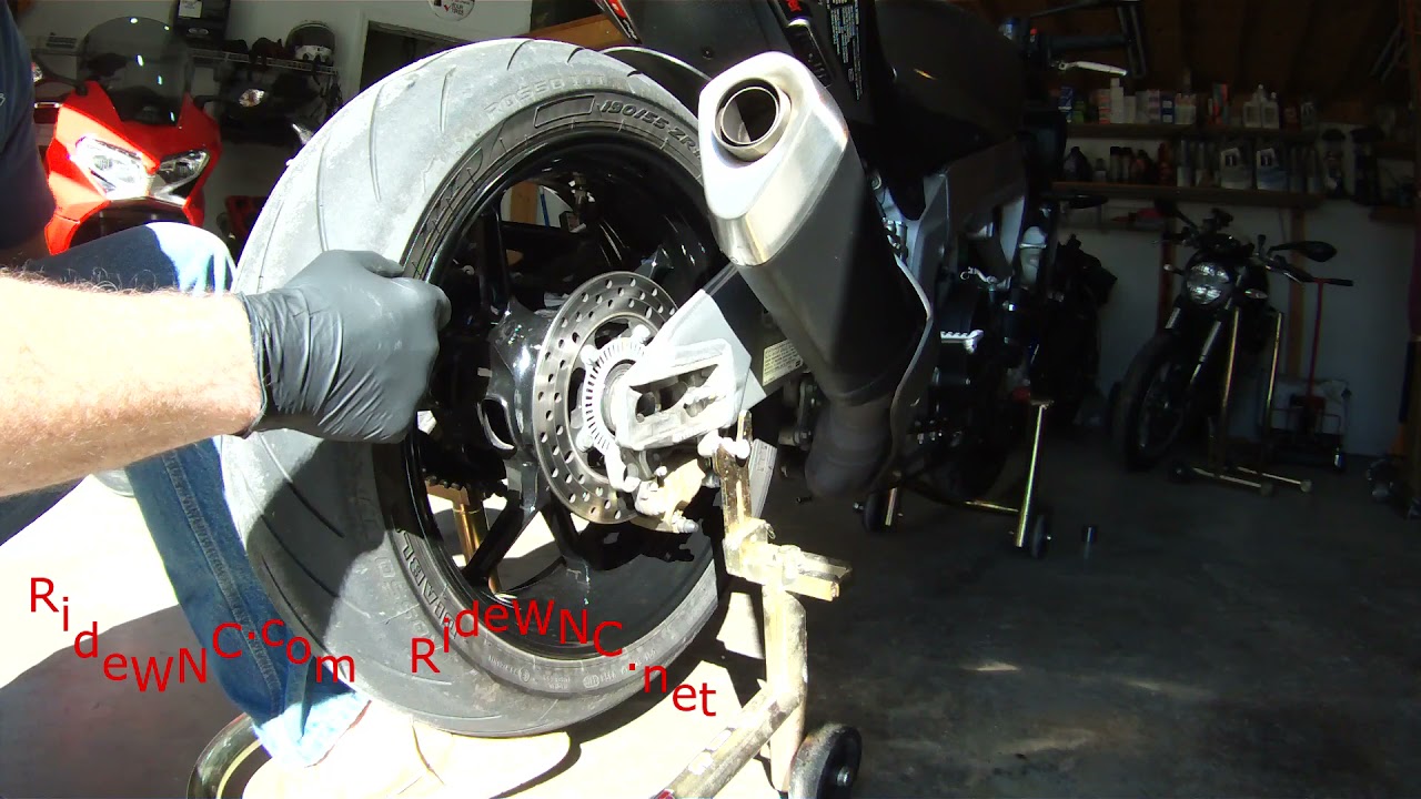Aprilia V4 Tuono Rear Wheel Removal