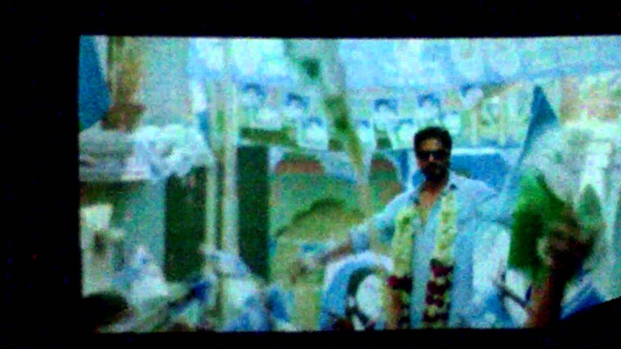 Raees teaser reaction at ashoka cinema hall behala Kolkata during fdfs