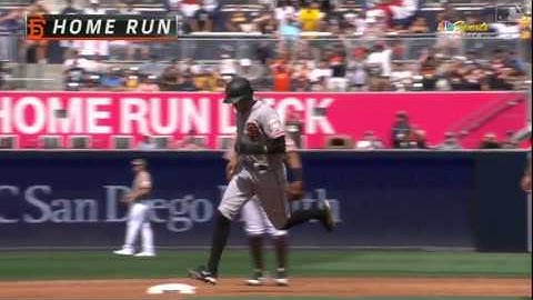 2017 Giants 40917 Hunter Pence mashes a two run home run to left field to give the Giants a 4 0 lead