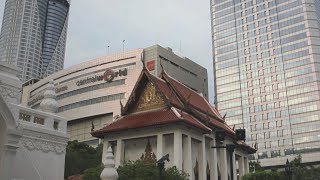 Bangkok-urbo : urbego kaj temploj