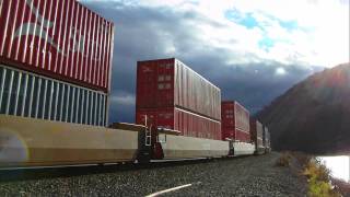 CSX NB Intermodal 7833 7622 415 Auto 41 Iona Island