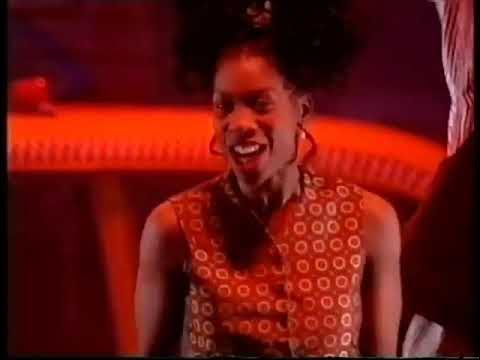 M People | Moving On Up | Smash Hits Poll Winners Party | 1993