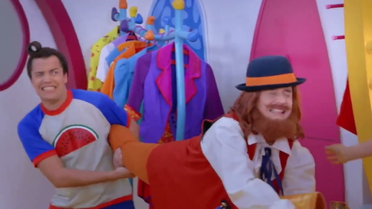 Junior Express - El Polizón Romántico (Parte 9)