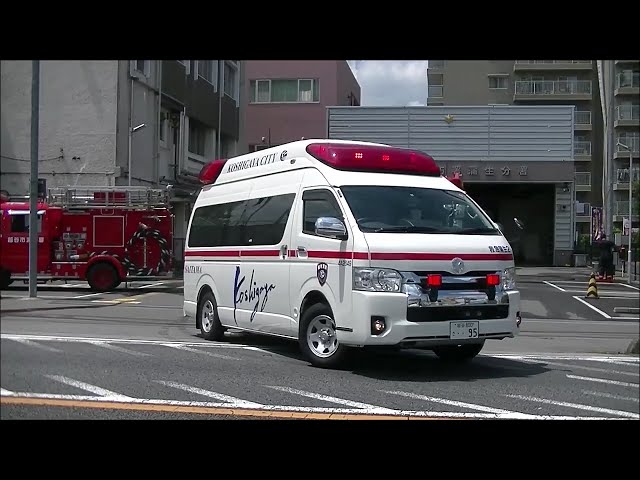 越谷市消防本部 救急蒲生2 救急出場! 〈救急車 越谷消防〉 - YouTube