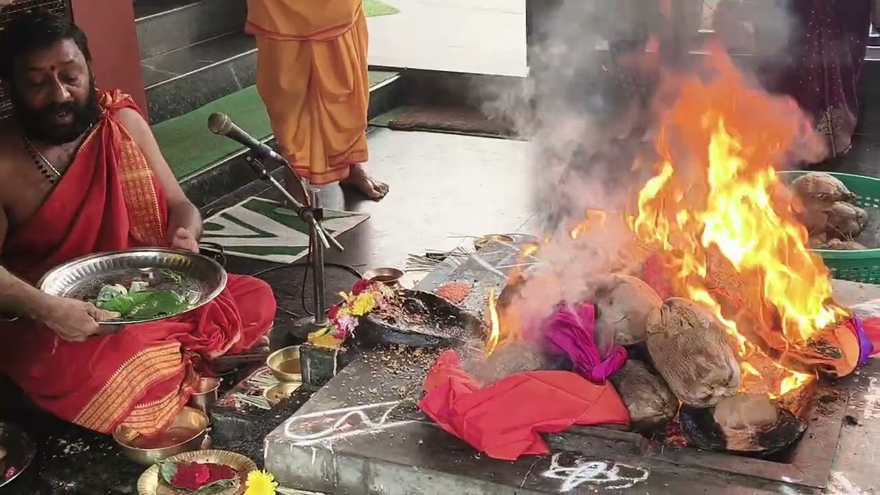 ದುರ್ಗಾ ಹೋಮ | ಸೂರ್ಯಗ್ರಹಣದ ಗ್ರಹಾಚಾರ ನಿವಾರಣೆಗಾಗಿ ದುರ್ಗಾಹೋಮದಲ್ಲಿ ಭಾಗವಹಿಸಿ ಸಕೃತ ಫಲ  ಪಡೆಯಿರಿ |ನಾಗಚೌಡೇಶ್ವರಿ