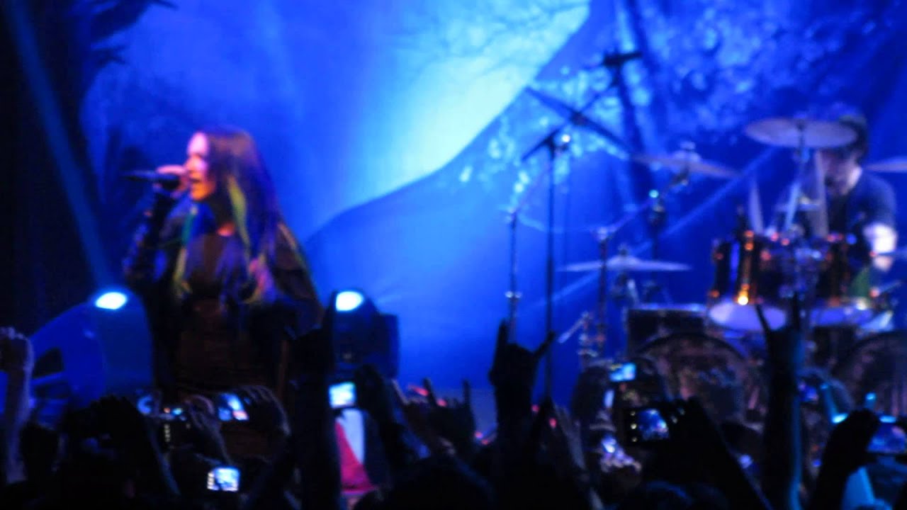 Kamelot, Sacrimony (Angel of Afterlife) con Alissa White-Gluz, Santiago 06-02-2014