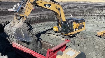 Caterpillar 374D & 385C Excavators Working On Mines Loading Overburden On Trucks - Intekat SA