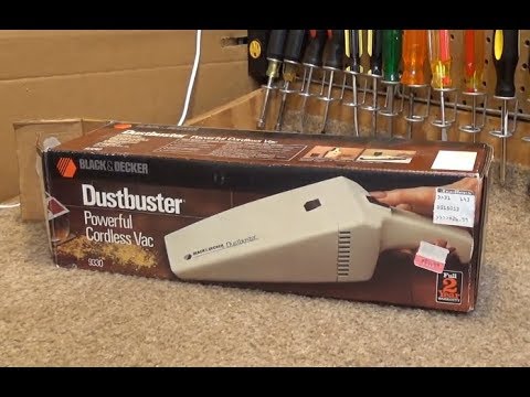 Vintage Black & Decker Dustbuster Plus Cordless Vacuum 9333