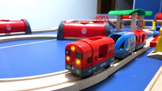 BRIO Wooden Railway ☆ 5 Subway Tunnels &amp; Railroad Crossing Course