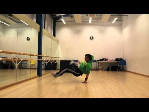 Mike Wilson 3RUN - Movement VLOG No4 Windmills to Flares Pt2