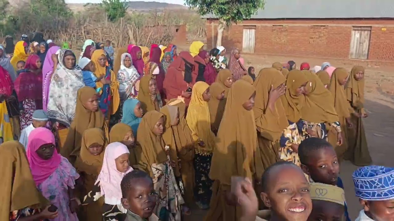 TAZAMA ZAFA MADRASATI RIADHWA SWALIHINA MAGASA KWA SHEKH IDDY MLASA SUBSCRIBE