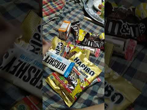 Mysnacks🍭🍬🍫🍩 MY FIRST VIDEO....