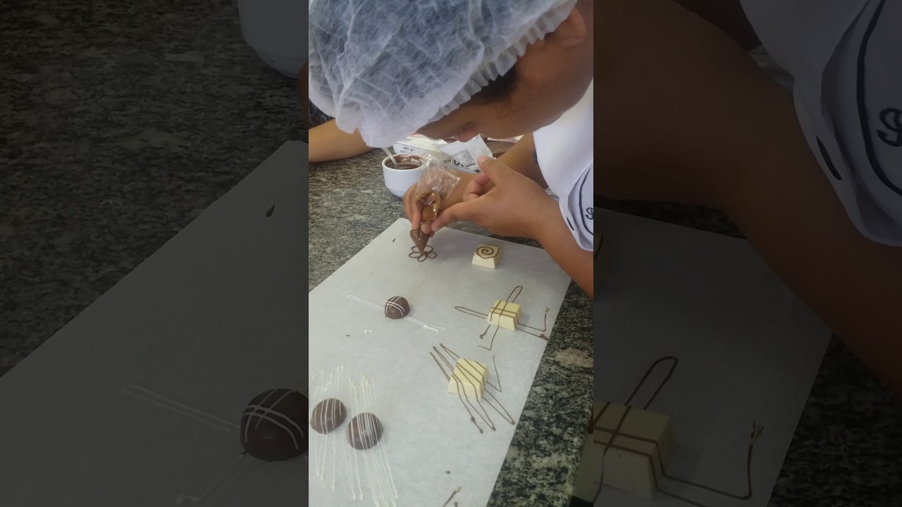 Decoração simples para bombom