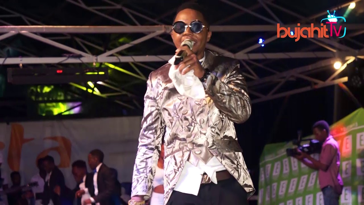 Sinzohinduka Masterland yayiririmvye abantu bararira