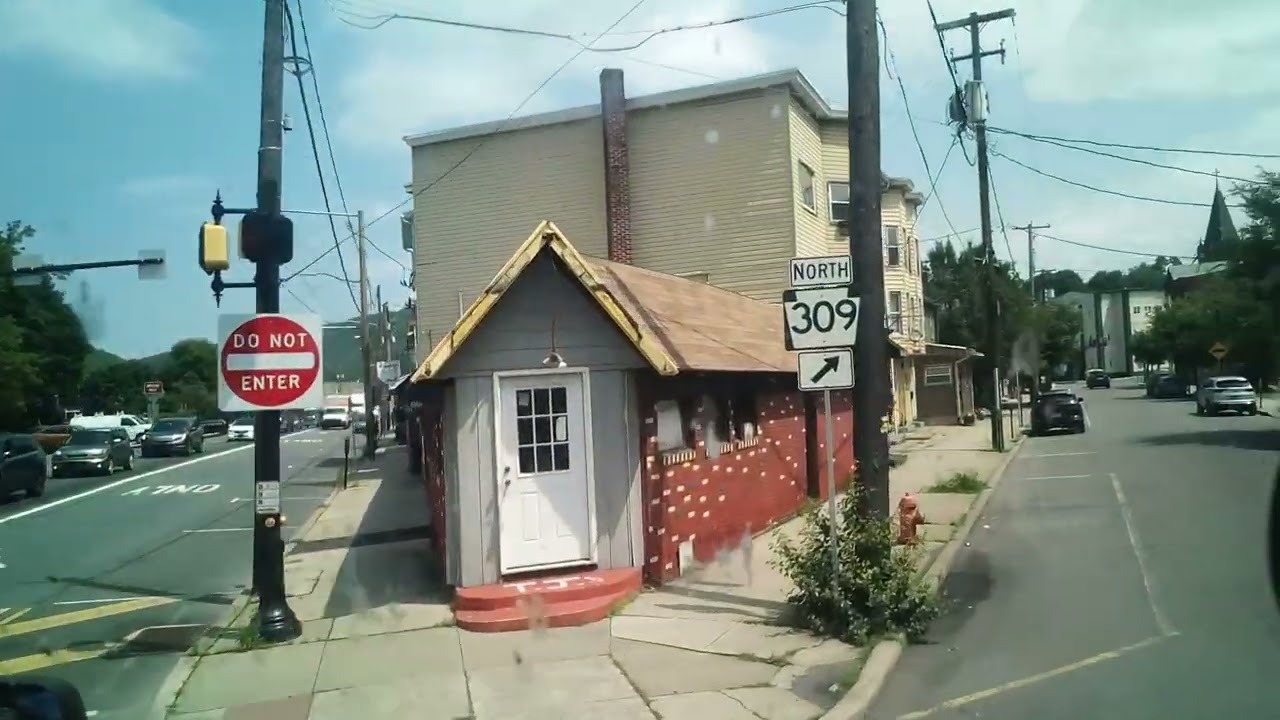 EAGLE EYEZ PASSING THROUGH TAMAQUA PA