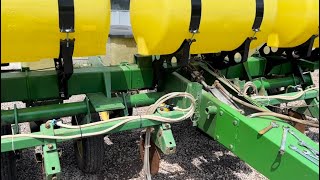 John Deere 7000 Planter Maintenance and Repairs