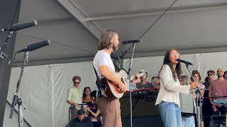 In The Middle - Mt. Joy & Jensen McRae (Newport Folk Fest 2025) (4K HDR)