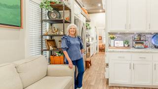 A Dementia Diagnosis Led Them to a Tiny Home Community