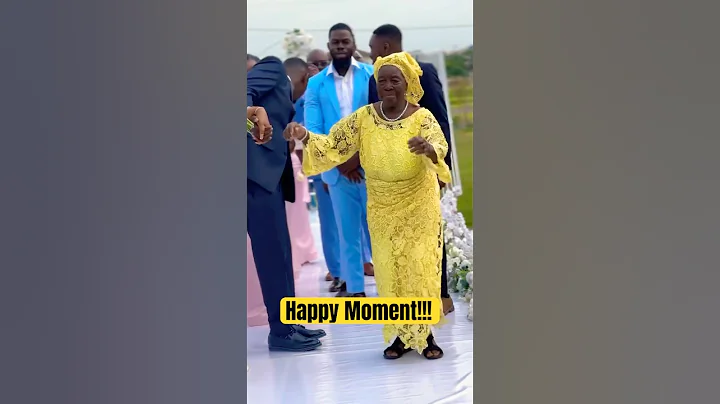 The Groom’s Grandmother Steals the Show with Her Joyful Dance Moves! #wedding #short #ghanawedding