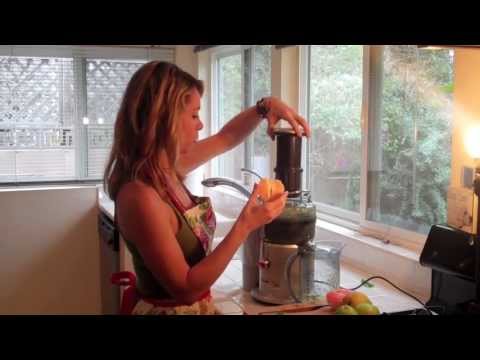 New Mom With Twins Cooking Healthy Video Making Juice At Home-11-08-2015
