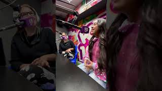 Entrevista en la radio🫶🏼💜🤩🤩🫶🏻#radio #entrevista #artist #isasophia