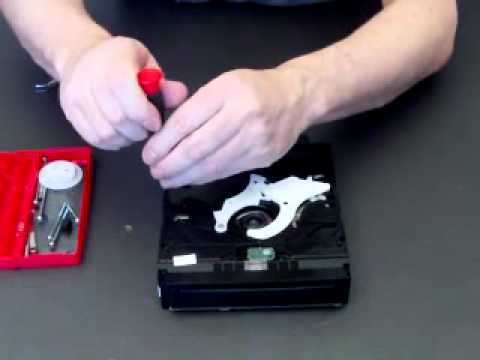 PS3 Repair Guides no 2 - Reset Blu Ray Mechanism