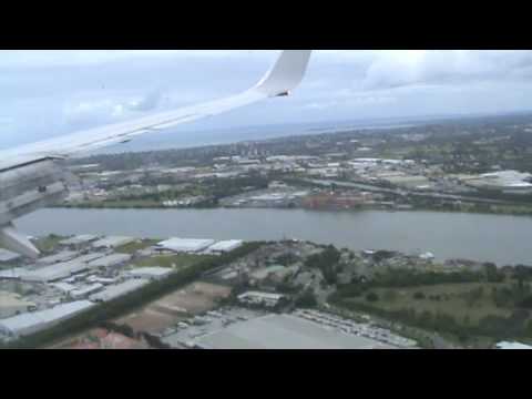 Australia Queensland Brisbane Airport Landing - YouTube