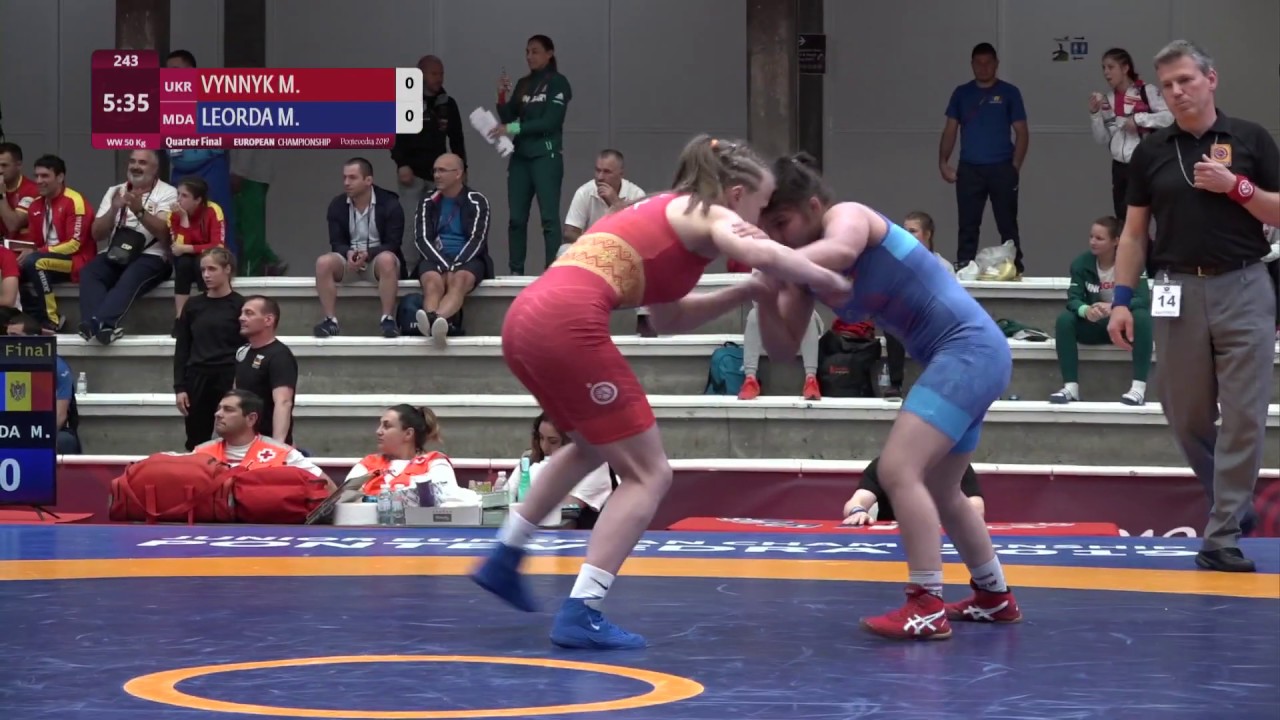 1/4 WW - 50 kg: M. VYNNYK (UKR) v. M. LEORDA (MDA)