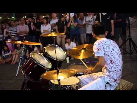 20130707 李科穎《One Direction(1世代) - What Makes You Beautiful (妳如此美麗)》空降英國金榜冠軍單曲 Jazz Drummer "Ke Ying"