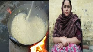 Boli recipe in Punjabi || Cow colostrum milk recipe😋Punjabi village Food