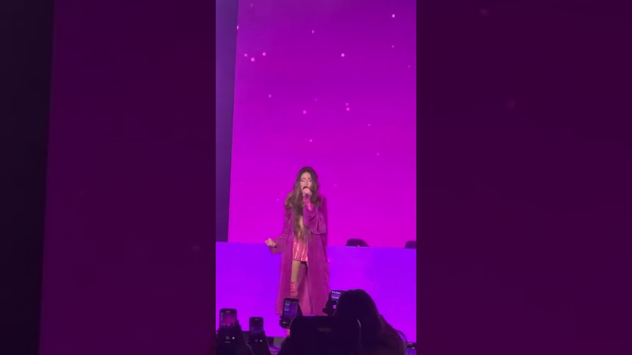 Tini ~ Acércate (Viña del Mar 2022)