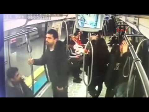 Bomb prank in Istanbul subway caught on security camera