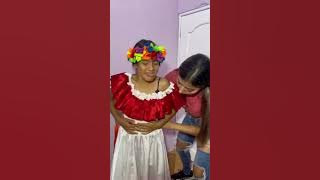 Daniela tiene un desfile