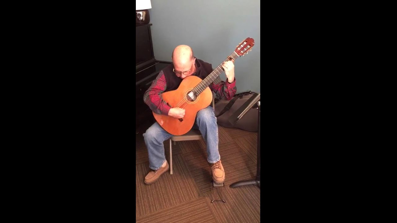 Troy Music Academy student, Lee, performing a Malegueña