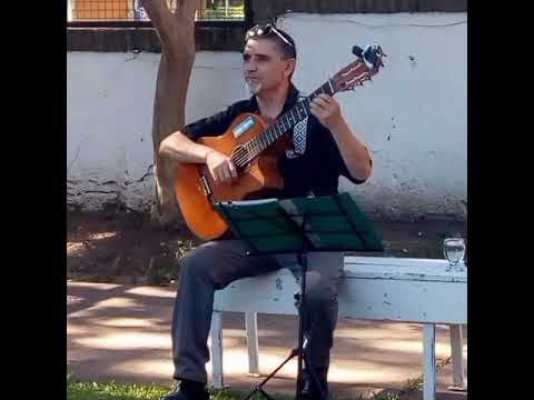 **VOLVER EN GUITARRA**