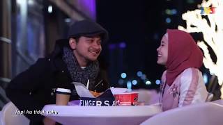 (OST KERANA DIA MANUSIA BIASA) Misha Omar & Hafiz Suip - Terimaku Seadanya | Lyric Video