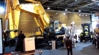 Presentazione Hyundai 1200-9 A Intermat 2012