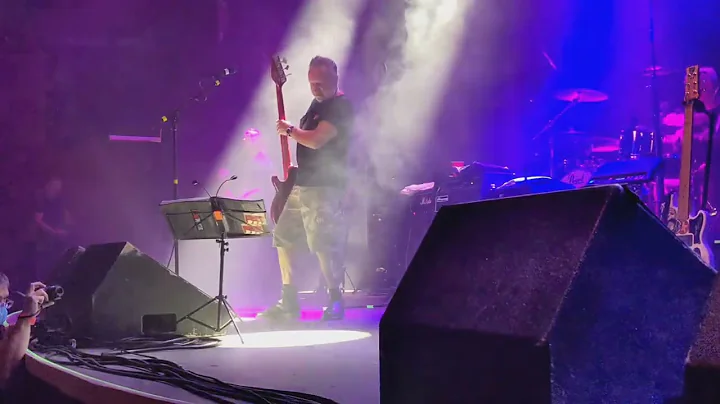 Peter Hook and the Light - "Disorder" - live in Denver