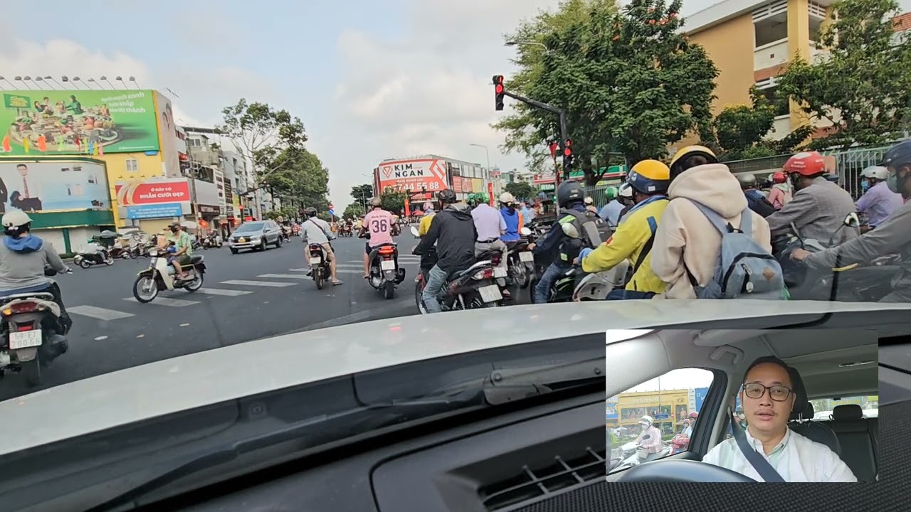 Outline Video Sự khác nhau giữa làm việc ở cac công ty phần mềm nhỏ và lớn về size (vài chục, vài trăm, vài ngàn)?