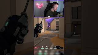 -200 IQ positioning from this Brimstone 🤣