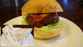 日本最古のハンバーガーショップ 「ほそやのサンド」の チーズバーガーとダッグウッドサンドイッチ
