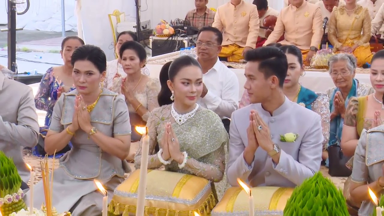 ទិដ្ឋភាពទាំងមូលនៃពិធីមង្គលការ ប៉ាន់ ខែមម៉ានូ និង ផែន សុភារី