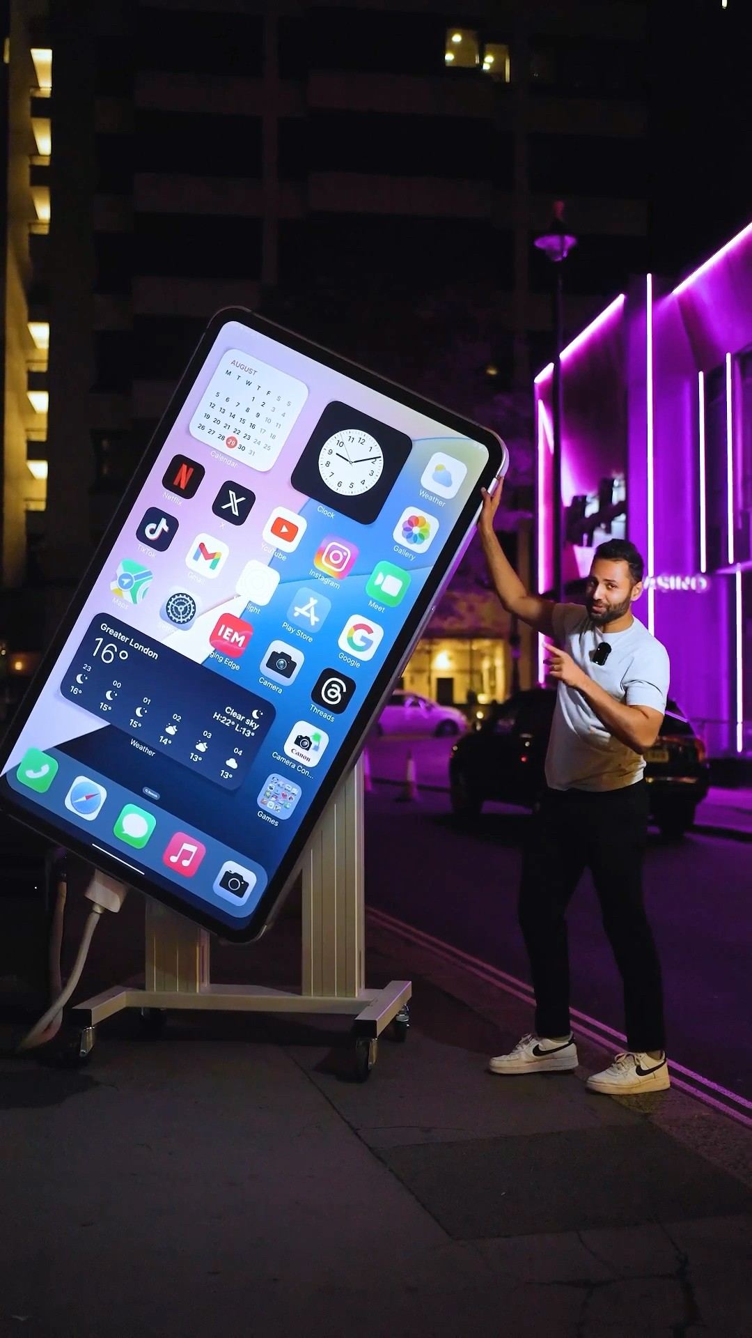 The Biggest iPhone Has A Hidden Feature