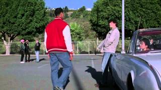BRICK (2005) : parking lot fight