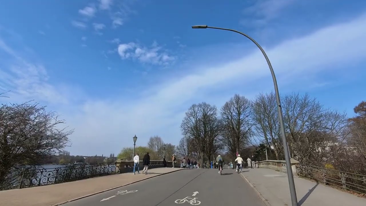 SHORT ALSTER BIKE TOUR in Hamburg – SPRING VIBES in MARCH! 🚴‍♂️🌸✨