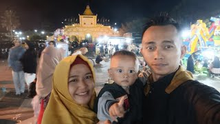Malam Mingguan Di Alun - Alun Taman Bunga Kota Sumenep